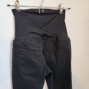 Isabel maternity entubado black Jean tummy support cross back size 2 pre-owned